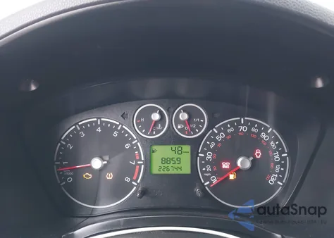 2010 Ford Transit Connect Xl z USA, uszkodzony, nr VIN NM0KS9AN9AT025767